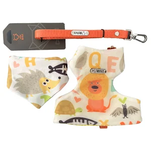 قلاده کتفی پد دار همراه با دستمال گردن ریوی طرح حیوانات