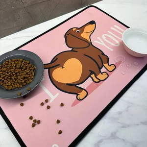 مت زیر ظرف آب و غذا می پت طرح قلب و سگ